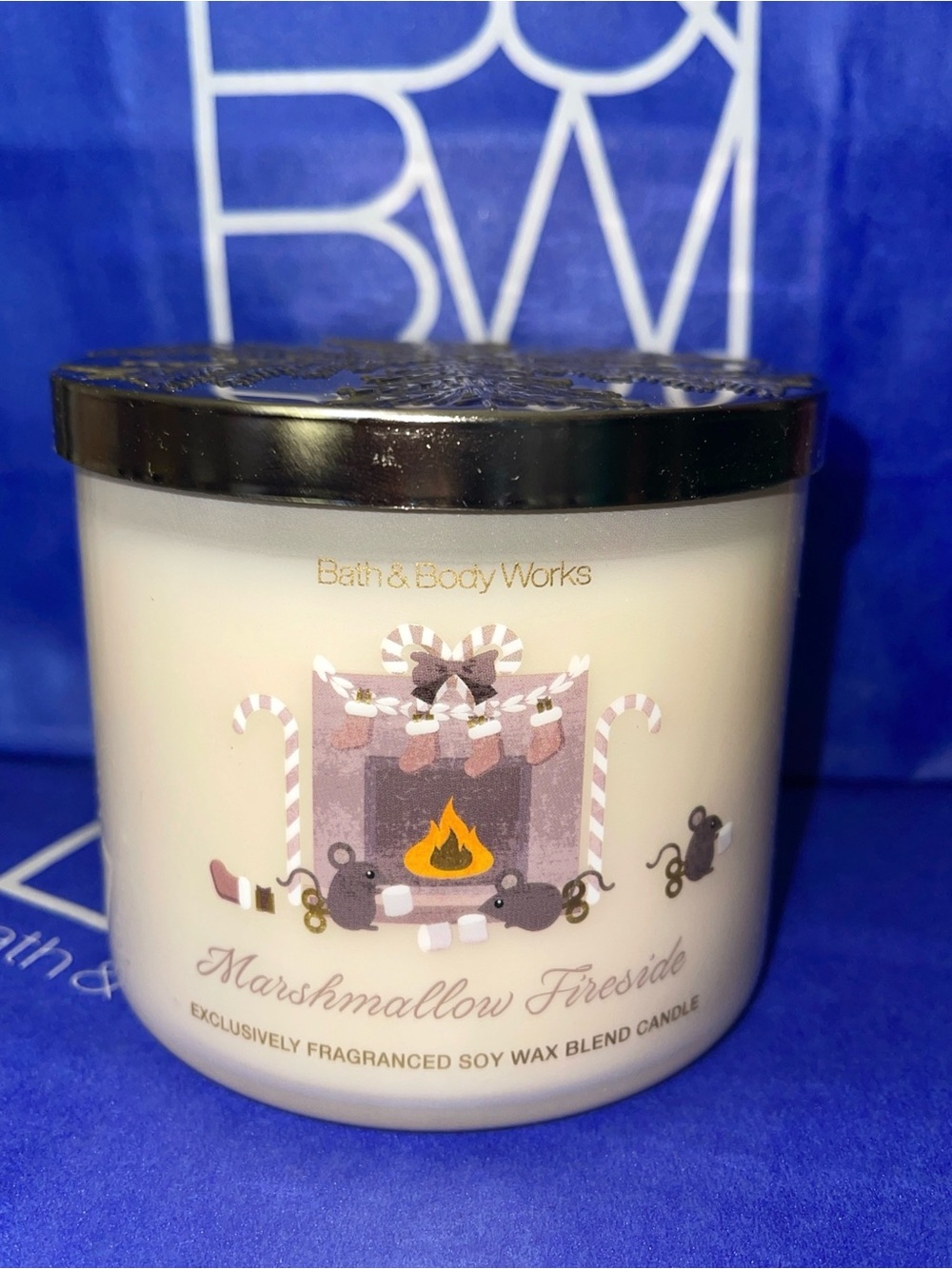 BATH & BODY WORKS MARSHMALLOW FIRESIDE 3 WICK CANDLE